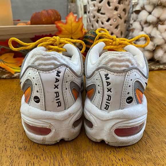 Nike Air Max Tailwind IV - Picture 10 of 12